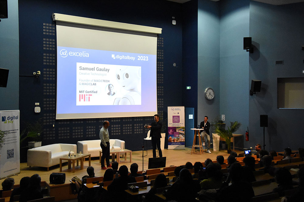 Digital Night : ambiance dans la salle...