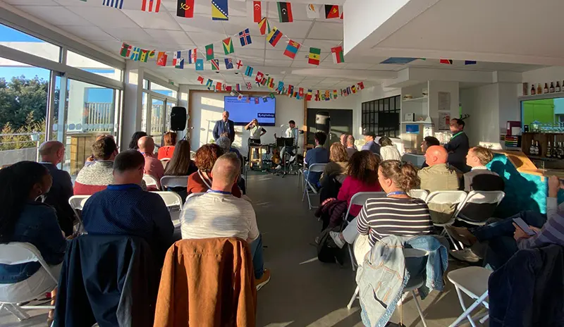 intervention des partenaires digitalbay